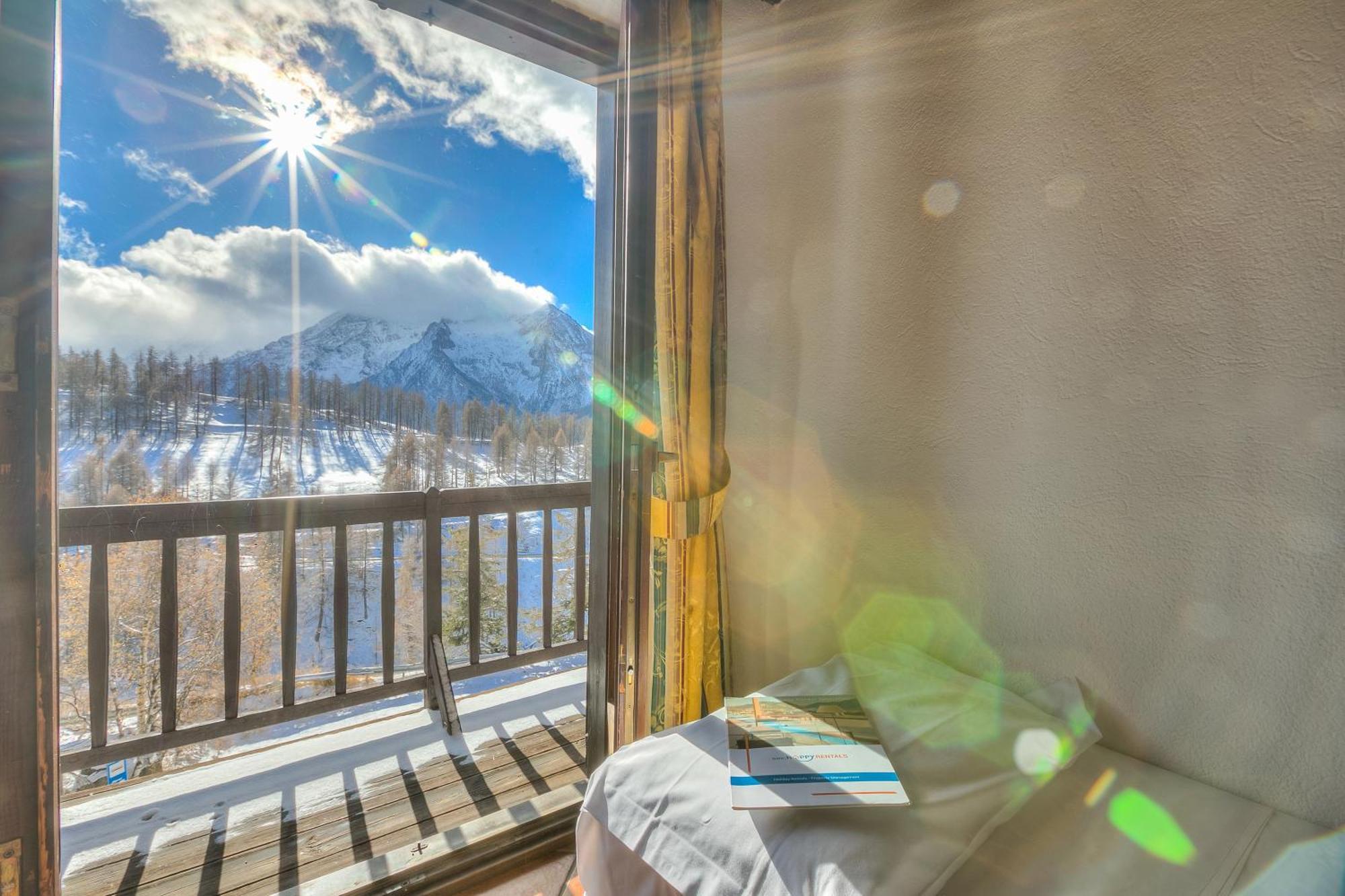 Belvedere Apartments - Happy Rentals Sestriere Exterior foto