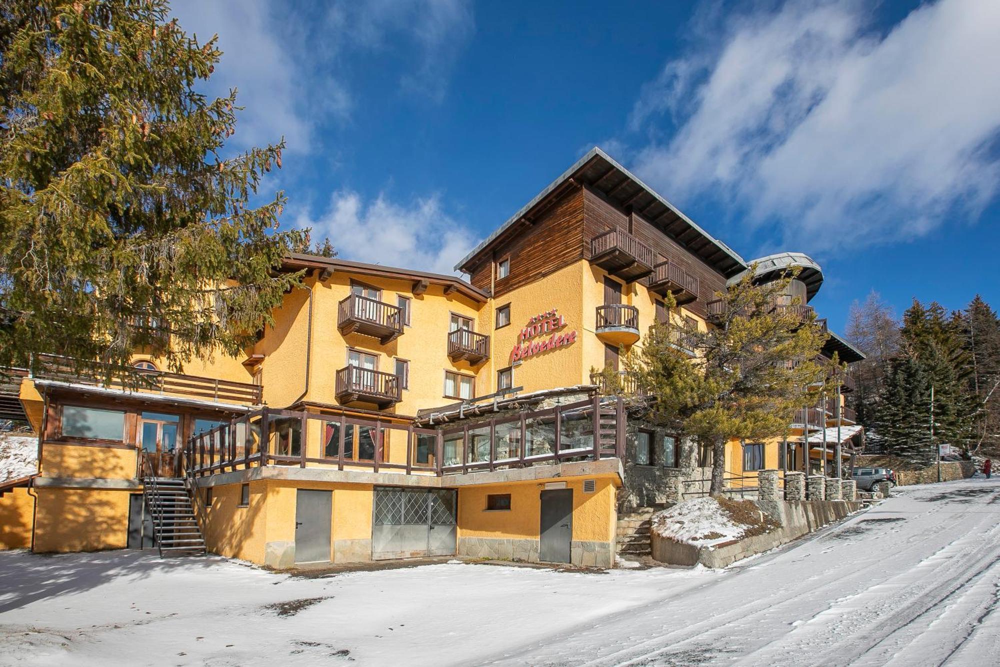Belvedere Apartments - Happy Rentals Sestriere Exterior foto