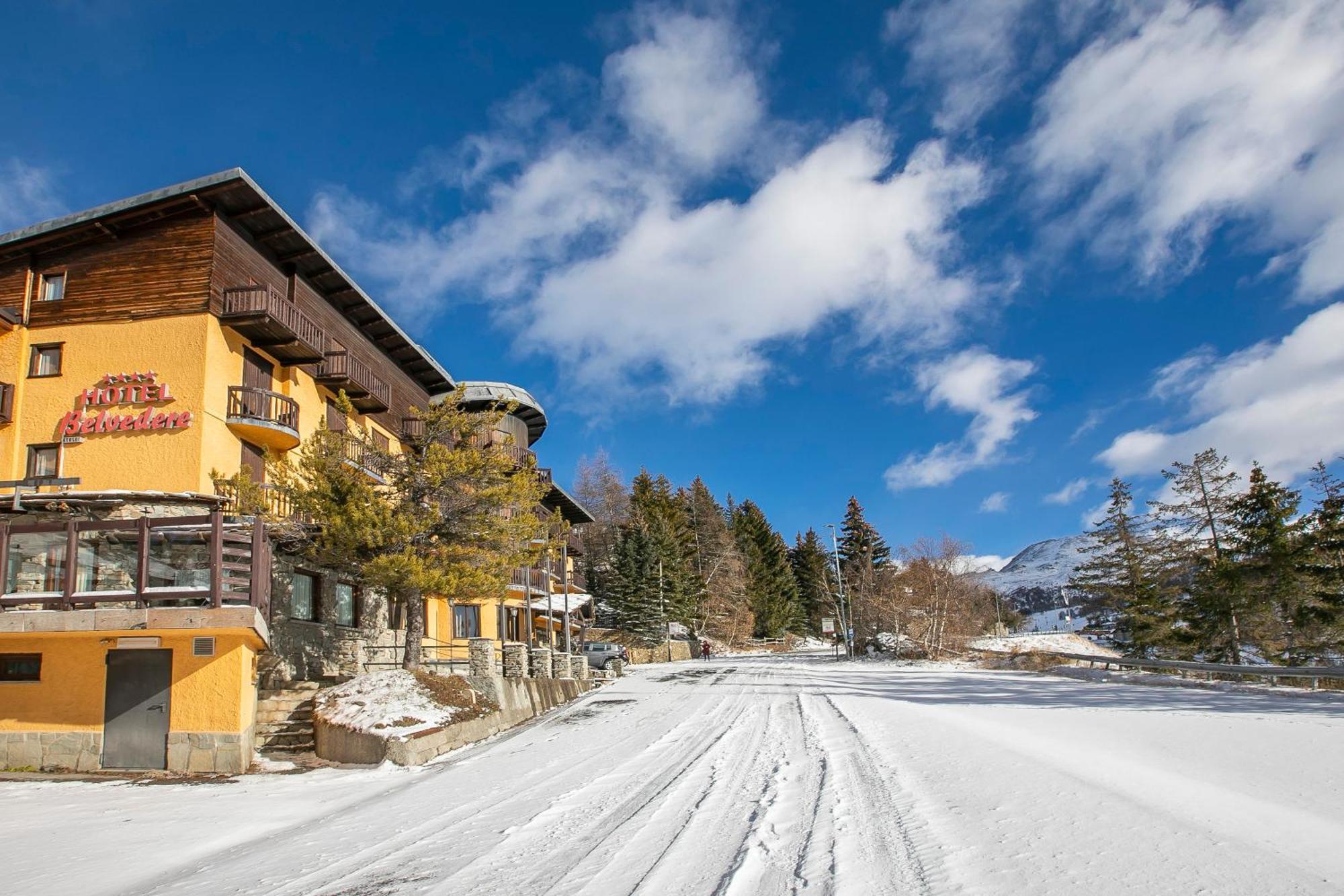 Belvedere Apartments - Happy Rentals Sestriere Exterior foto